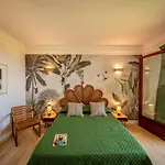 Sweet Life In Golf Is Molas - Panoramico Vista Mare Con Giardino E Veranda Appartement