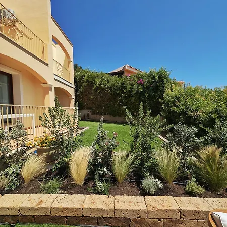 Sweet Life In Golf Is Molas - Panoramico Vista Mare Con Giardino E Veranda Apartment